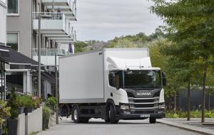 Scania P 220 4x2 with Box Body '2017